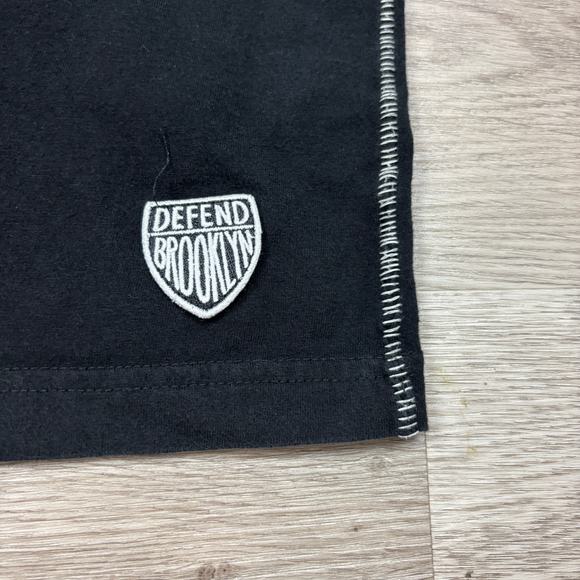 Defend Brooklyn 40 Acres and a Mule Tell Your Own Stories Shirt Men's Large - Picture 5 of 9